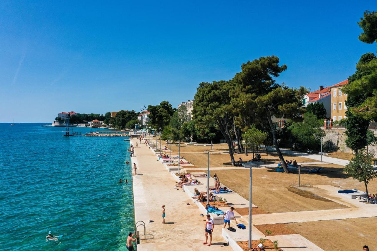 Villa Klaudia With Pool Zadar Buitenkant foto
